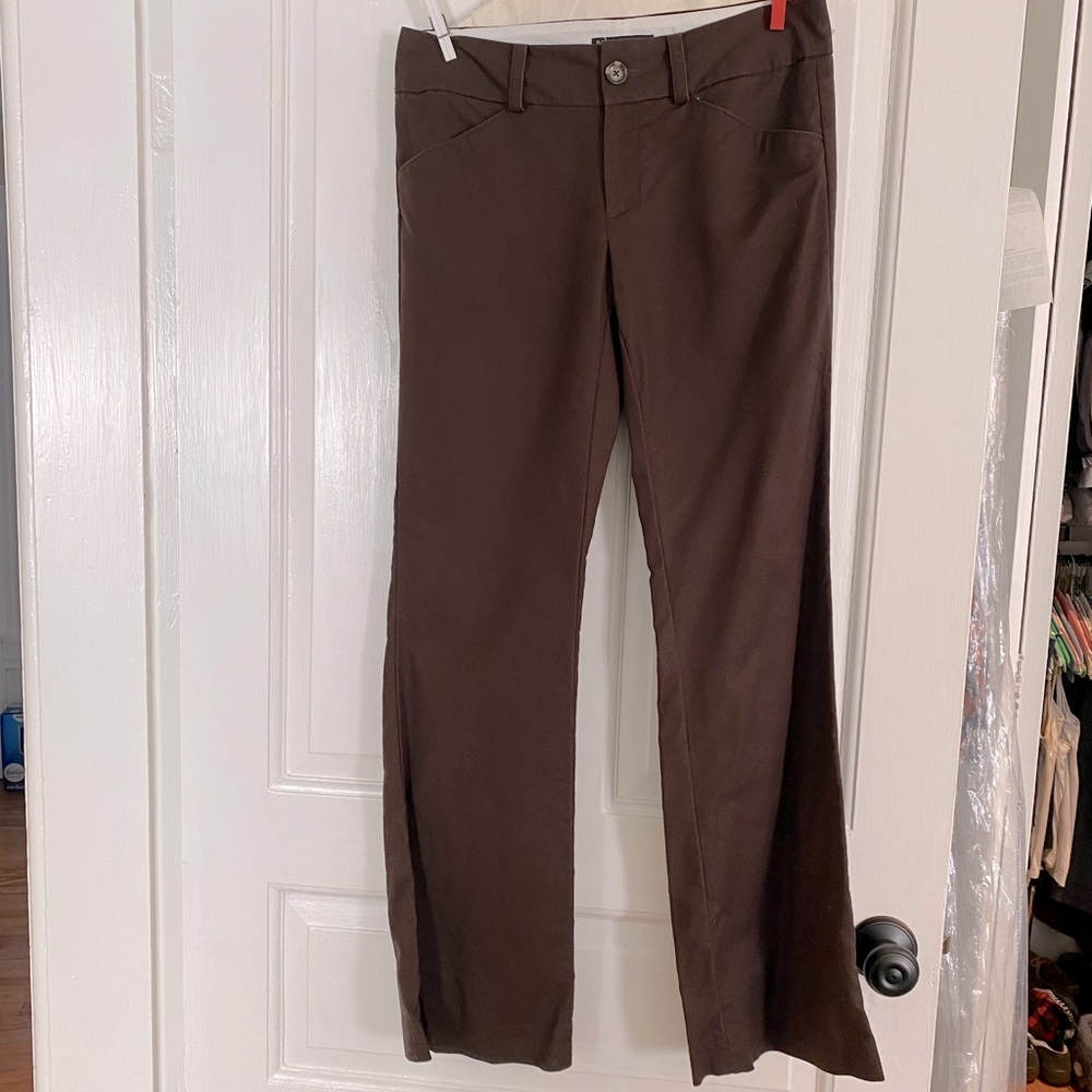 Banana Republic Martin Fit unlined brown pants.  Size 6.